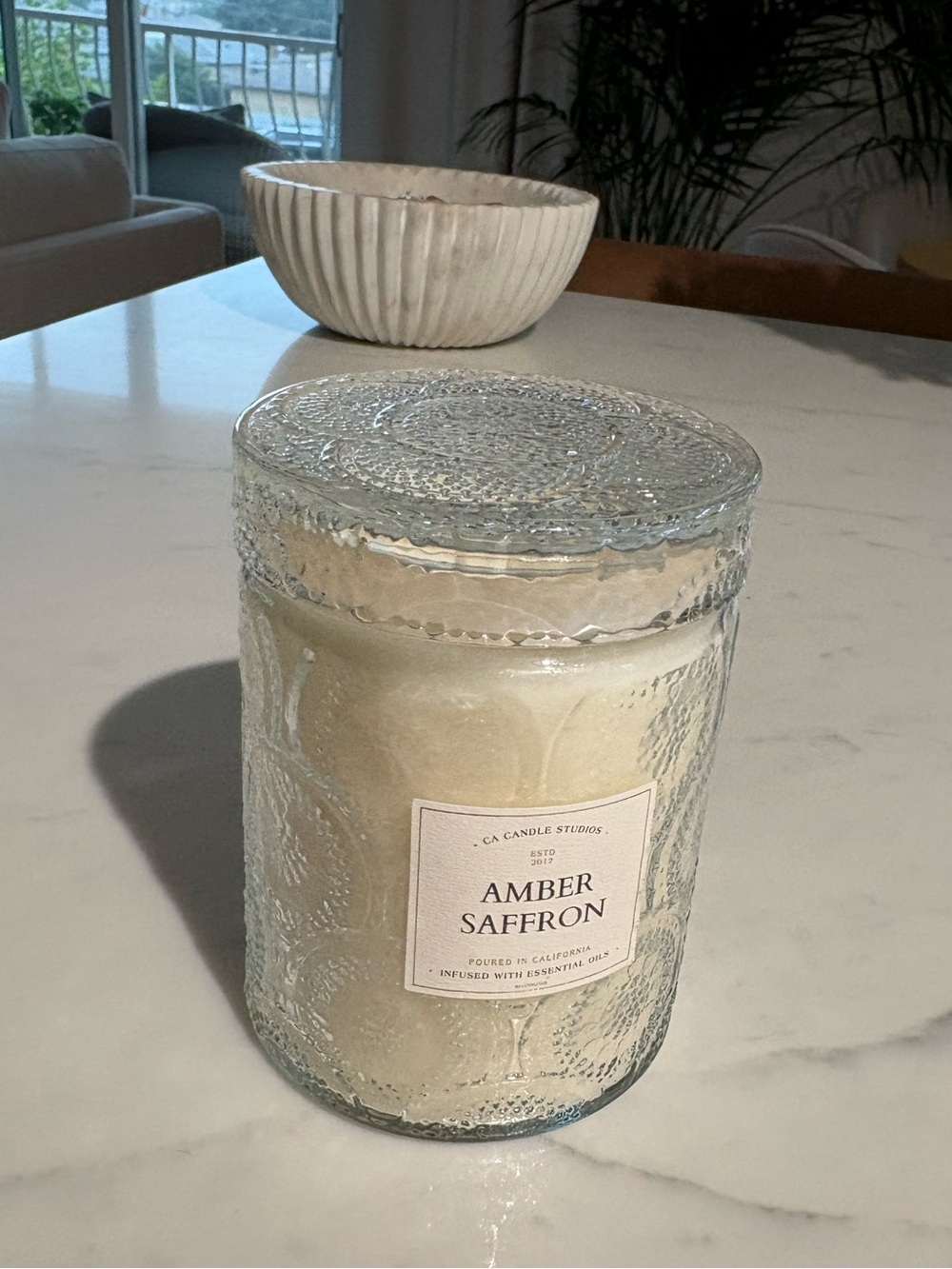 Leoben - Amber Saffron Glass Jar Candle - Cream